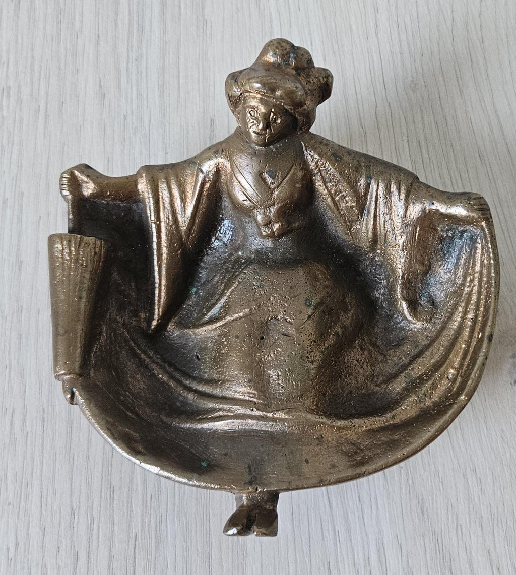Vintage Naughty Geisha Bronze ,Calling Card Holder, Vide Poche, Paperweight 5.5" X 5.5"