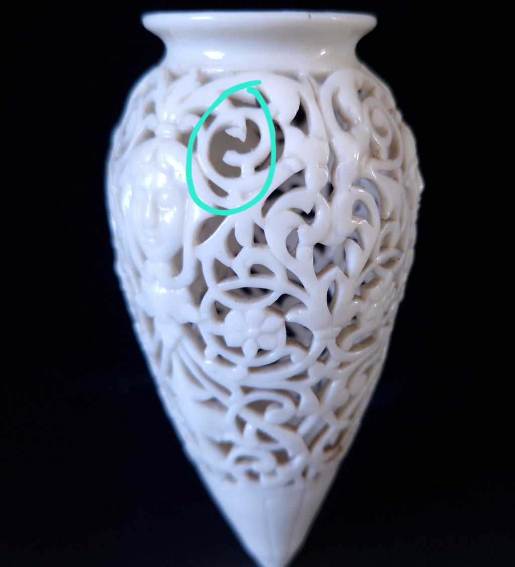 Graingers Worcester Porcelain Vase: 19th Century Reticulated Spill/Posey