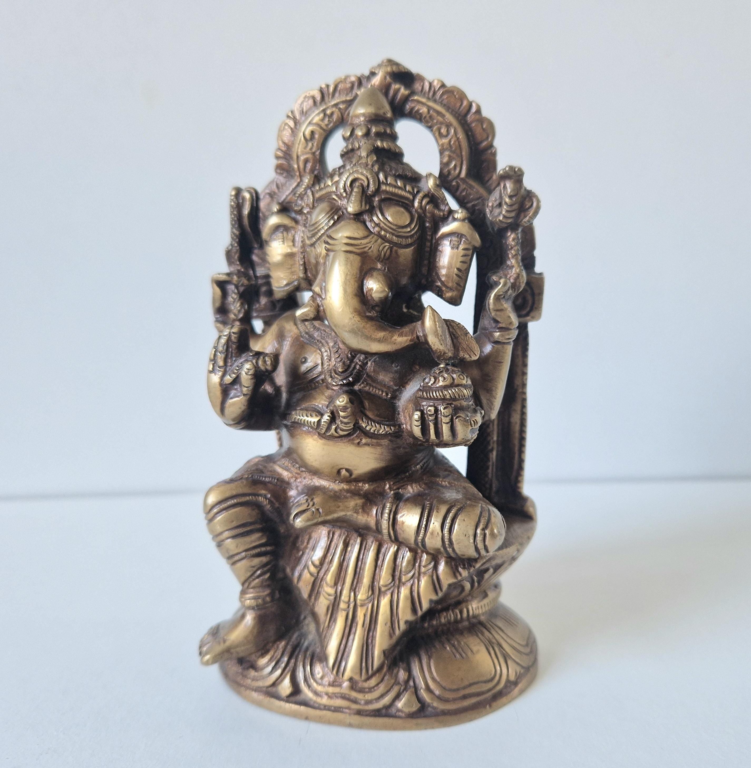 Vintage Bronze Lord Ganesh Ganesha Hindu Diety on Throne Figure 1.16kg