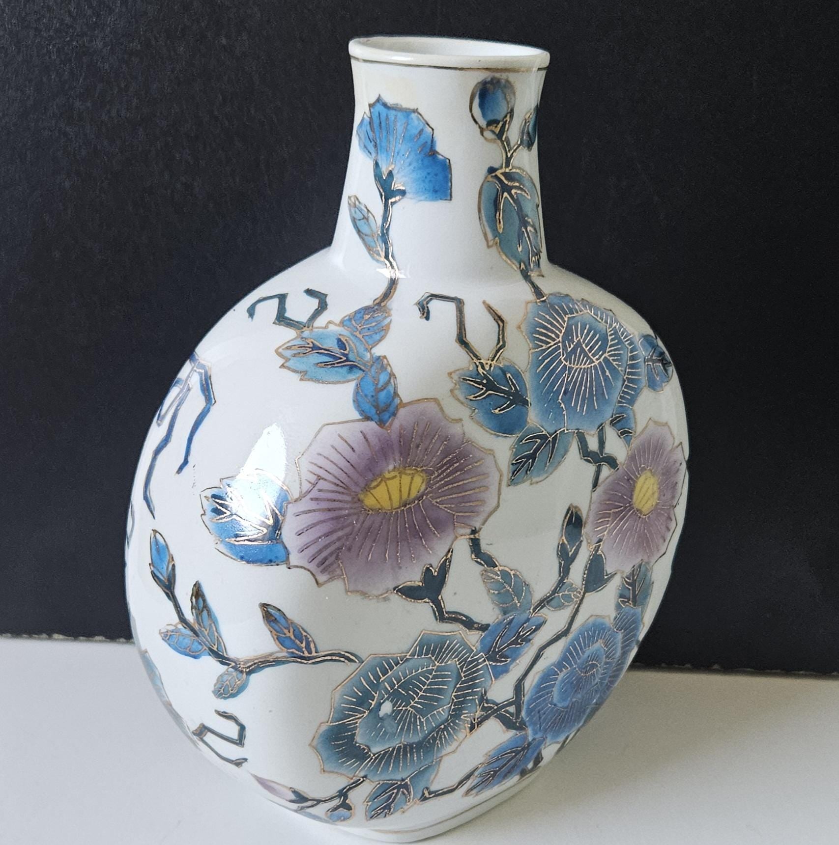 Vintage Asian Moon Flask Vase Blue lilac Blossom Gold Accents 20cm Tall