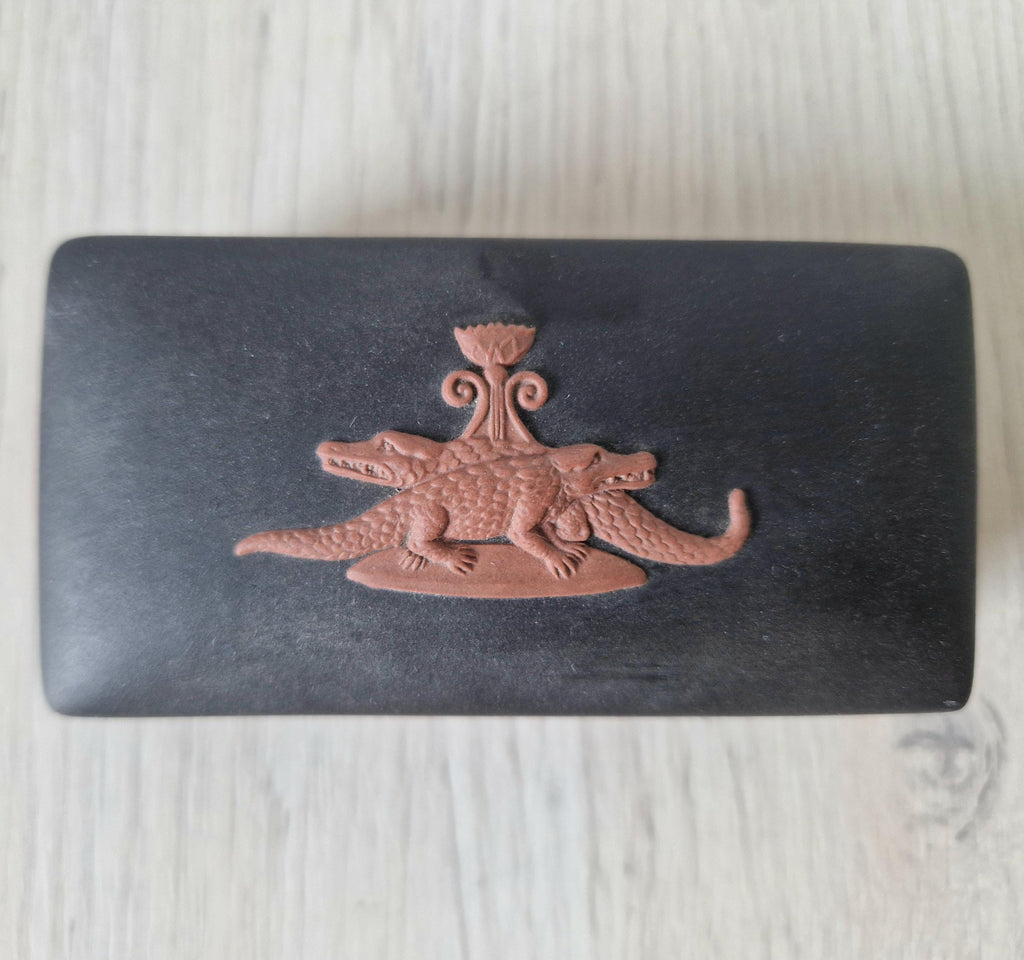 Wedgwood Black Jasperware Terracotta Egyptian Crocodiles Trinket Box
