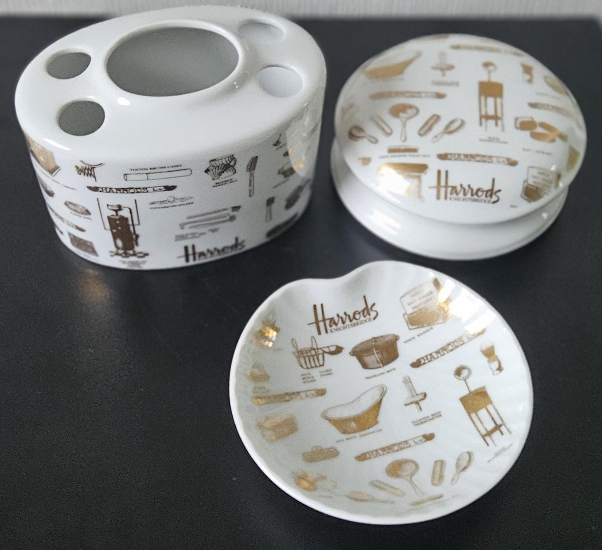 Harrods London Ceramic Bathroom Set Toothbrush Holder, Trinket Dish and Lidded Pot Boxed