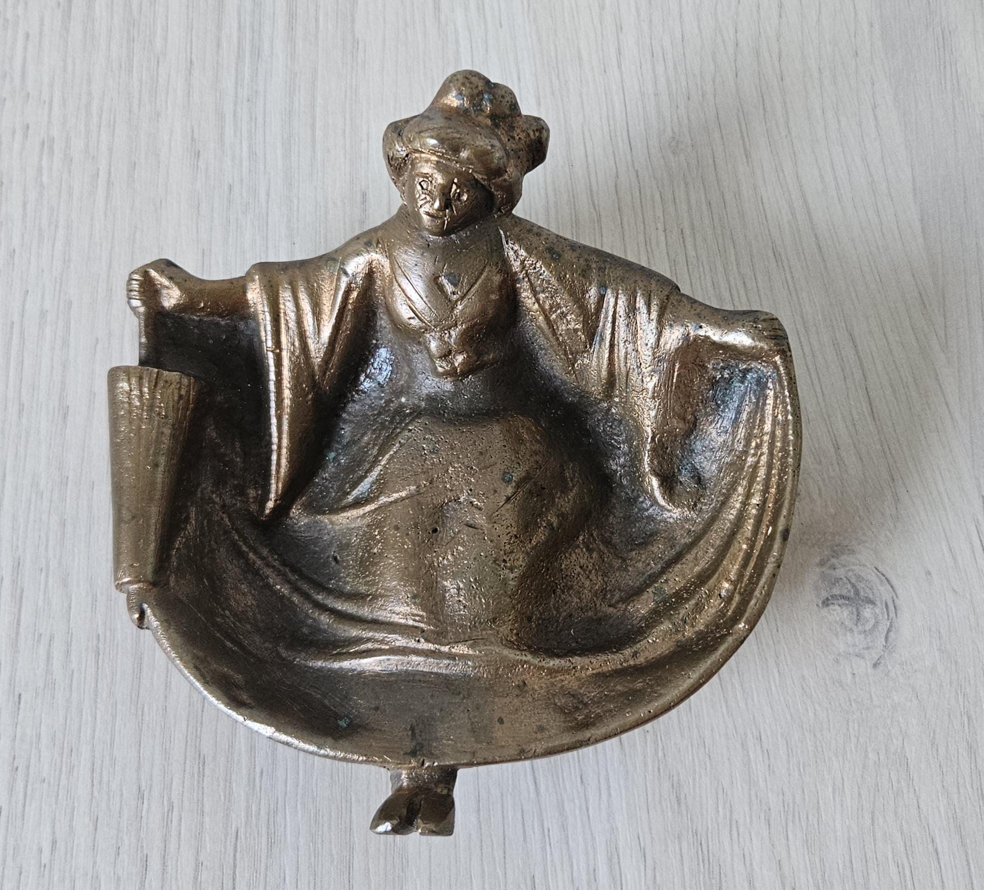 Vintage Naughty Geisha Bronze ,Calling Card Holder, Vide Poche, Paperweight 5.5" X 5.5"