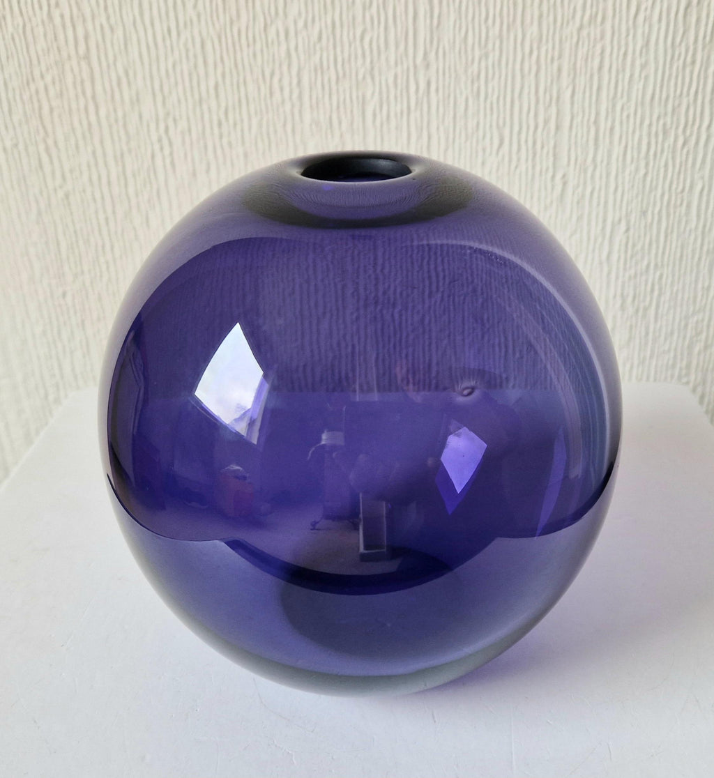 Vintage Purple Loco Art Glass Bulb Designer Vase Signed 2006