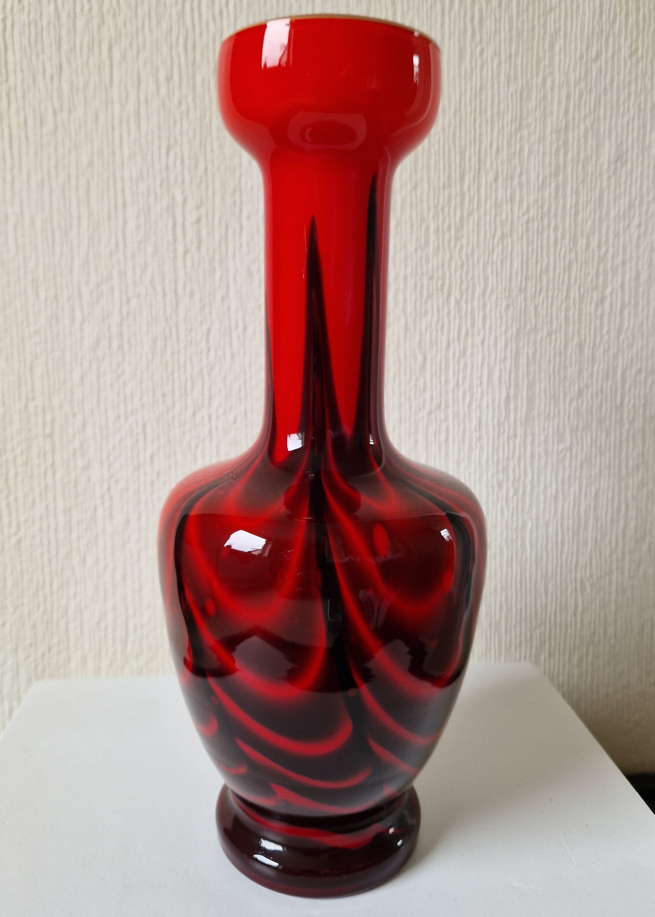 Vintage Striking Carlo Moretti Red & Black Opaline Glass Vase  Mid-Century Florence
