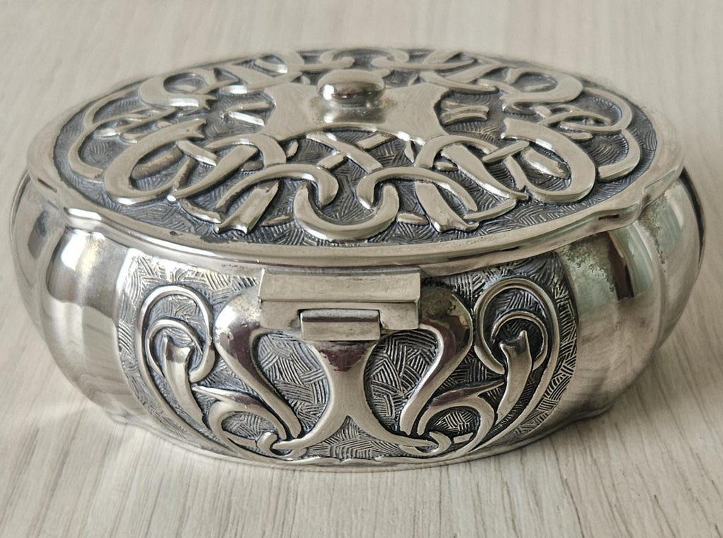 Vintage Silver Plated Trinket Box: Italian Vera Lucino, Intricate Design