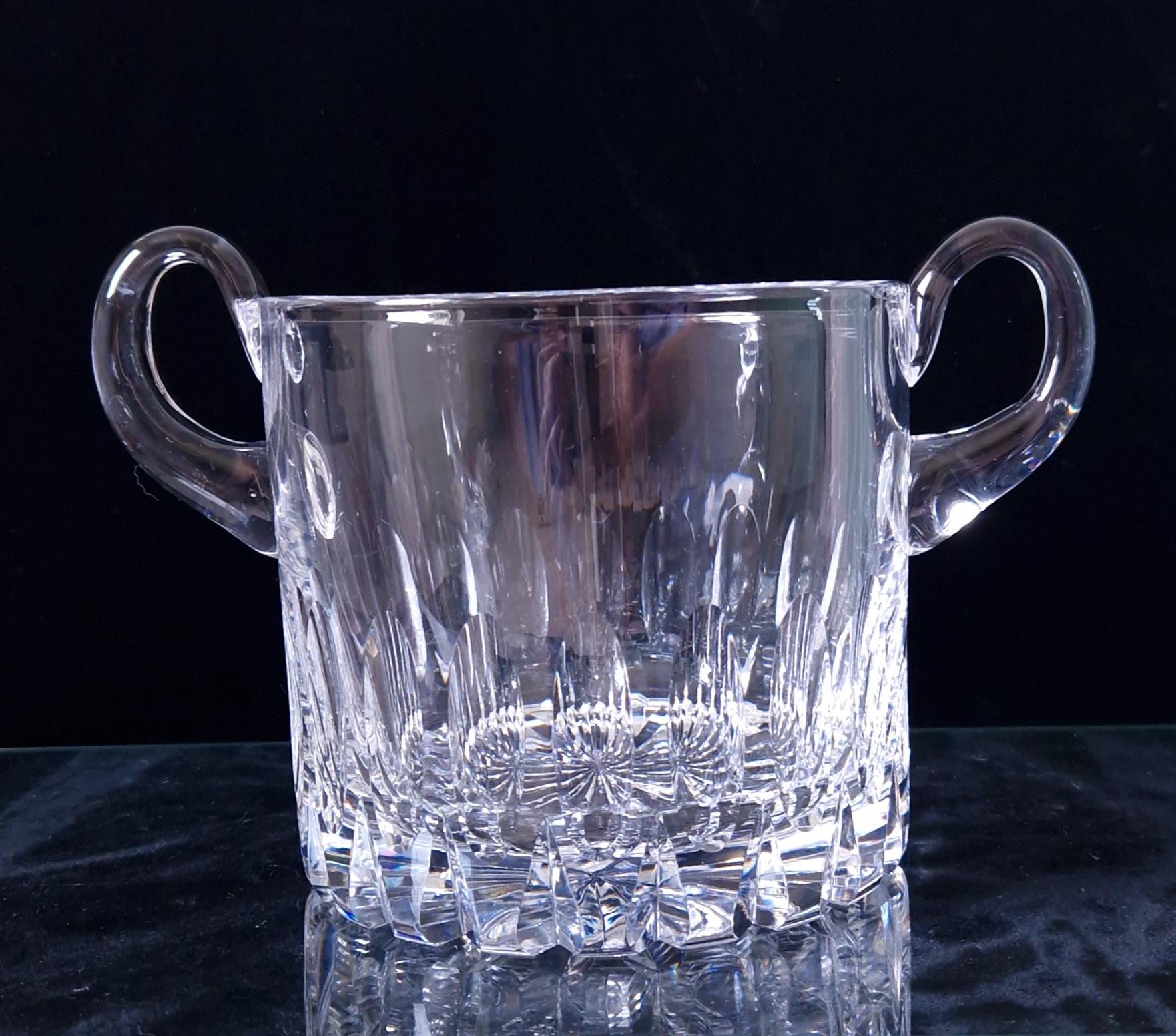Fine Vintage Heavy Cut Crystal Glass Twin Handled Continental Champagne Ice Bucket