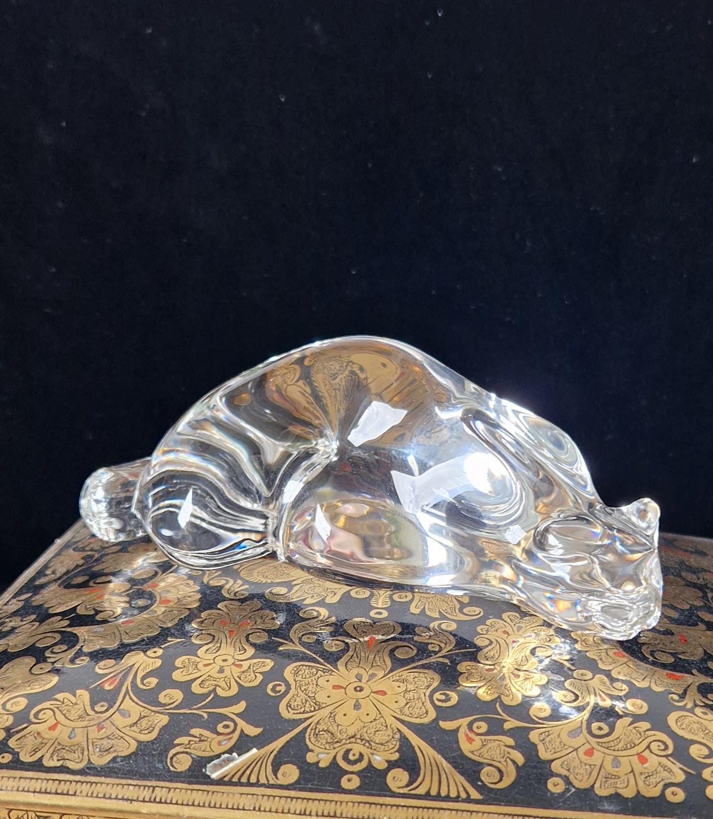 Steuben Roman Cat Crystal Hand Cooler Art Glass 8389 Paperweight Susan Smyly 1979