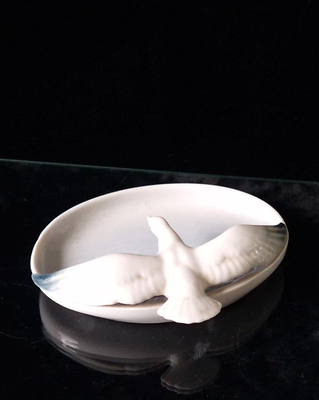 Metzler & Ortloff Germany Porcelain Gliding Seagull Vintage Trinket  Dish