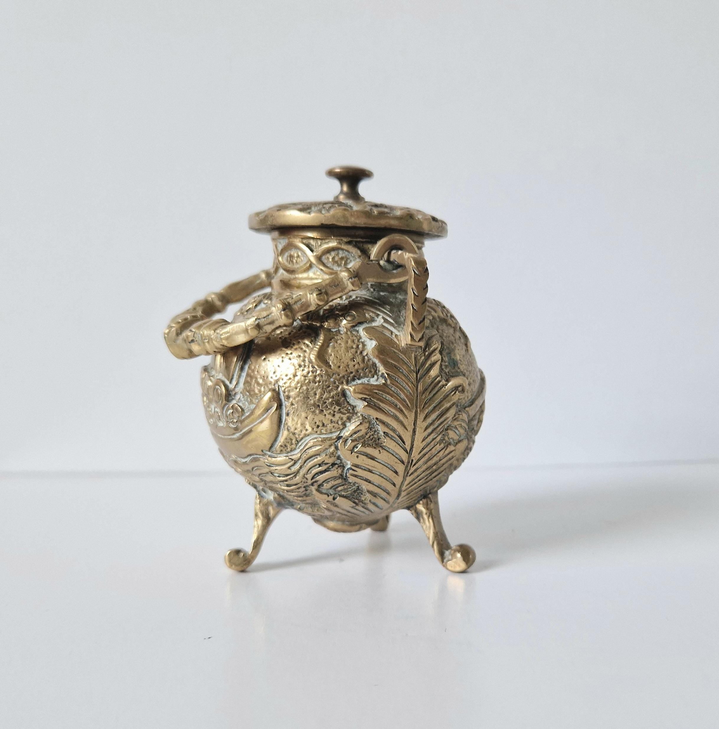 Antique Solid Brass Ornate Tri-Footed Cauldron With Handle Trinket Box