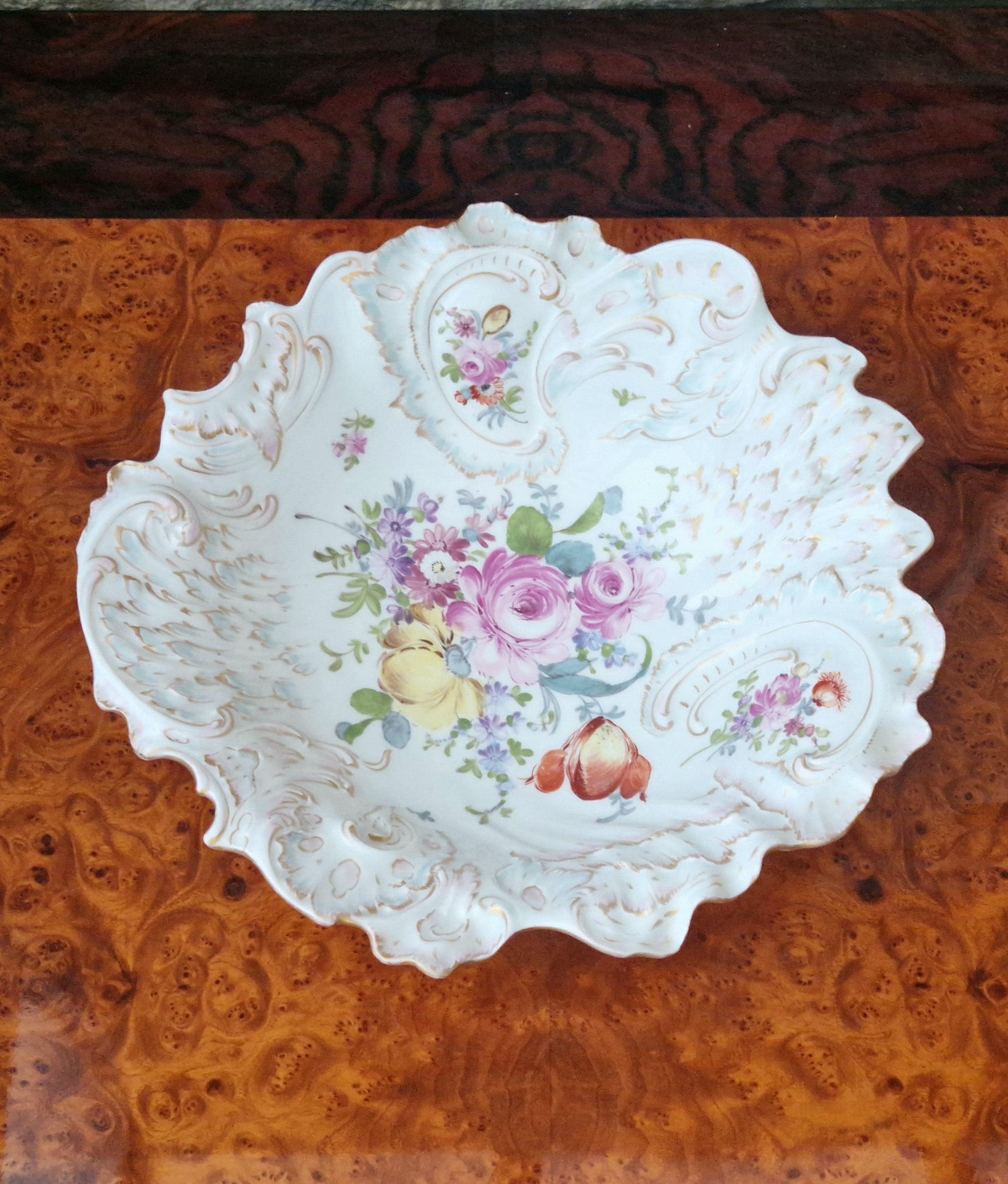 Antique Large 19th C. Dresden Ruffled Edge Rococo Style Floral Gilded Centrepiece Serving Bowl
