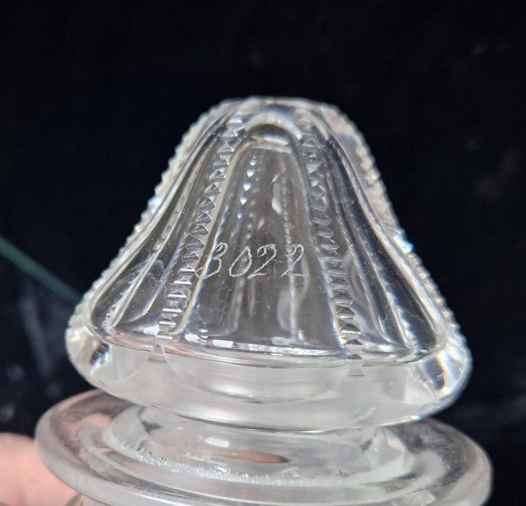 Antique Georgian Panel Cut Glass Bell Lidded Apothecary Jar 17cm