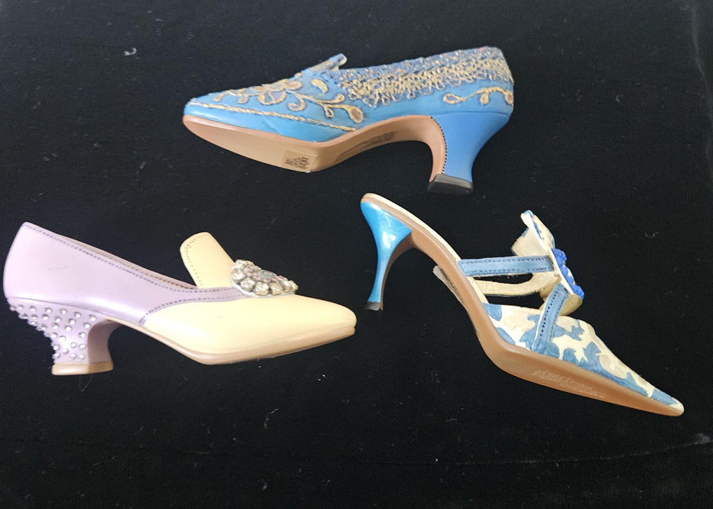 Vintage Miniature Shoe Ornaments: Collectible Display Shoes, Set of 3