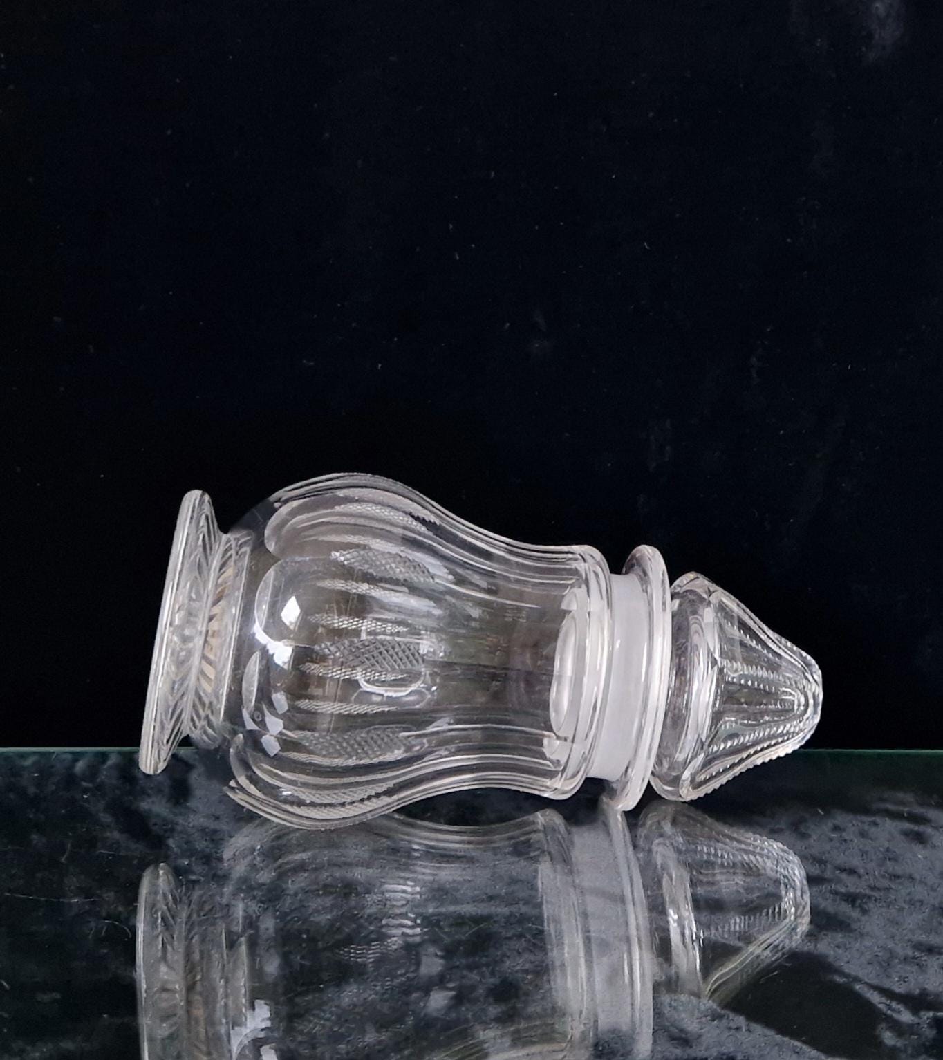Antique Georgian Panel Cut Glass Bell Lidded Apothecary Jar 17cm