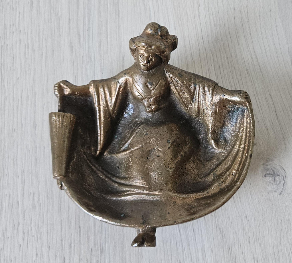 Vintage Naughty Geisha Bronze ,Calling Card Holder, Vide Poche, Paperweight 5.5" X 5.5"