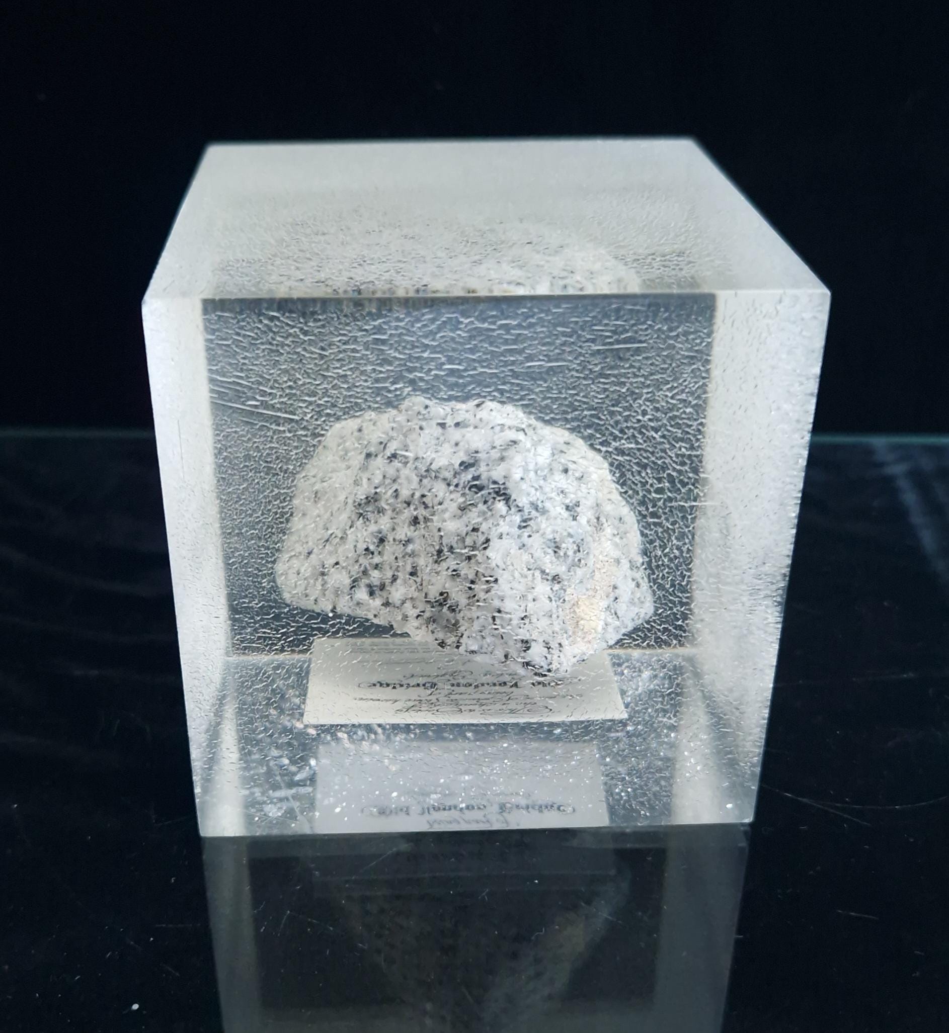 Vintage Lucite Cube Piece Of Old London Bridge Encapsulated Paperweight