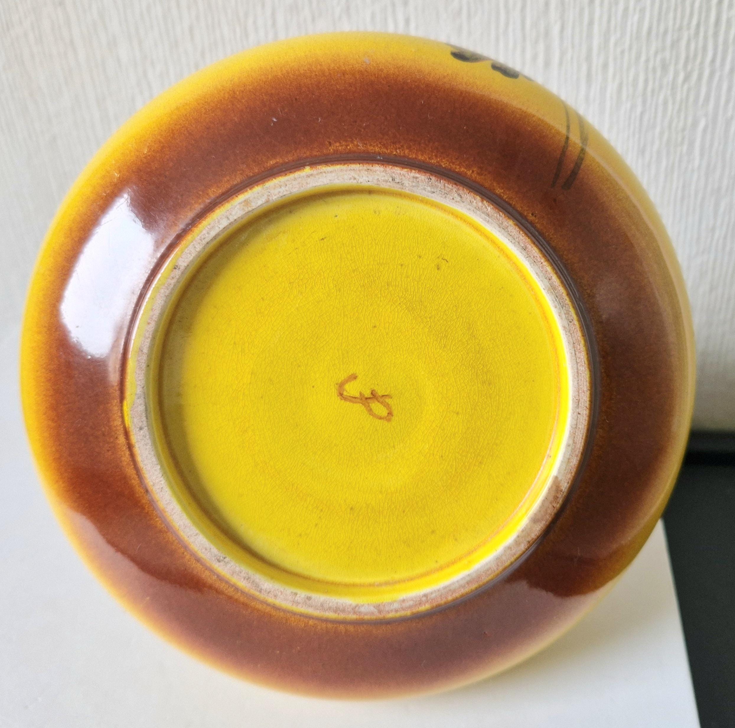 Antique Yellow Ground Japanese Meiji Kyoto Eartheware Chrysanthemum Floral Vase 15cm
