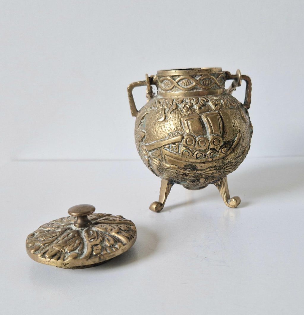 Antique Solid Brass Ornate Tri-Footed Cauldron With Handle Trinket Box