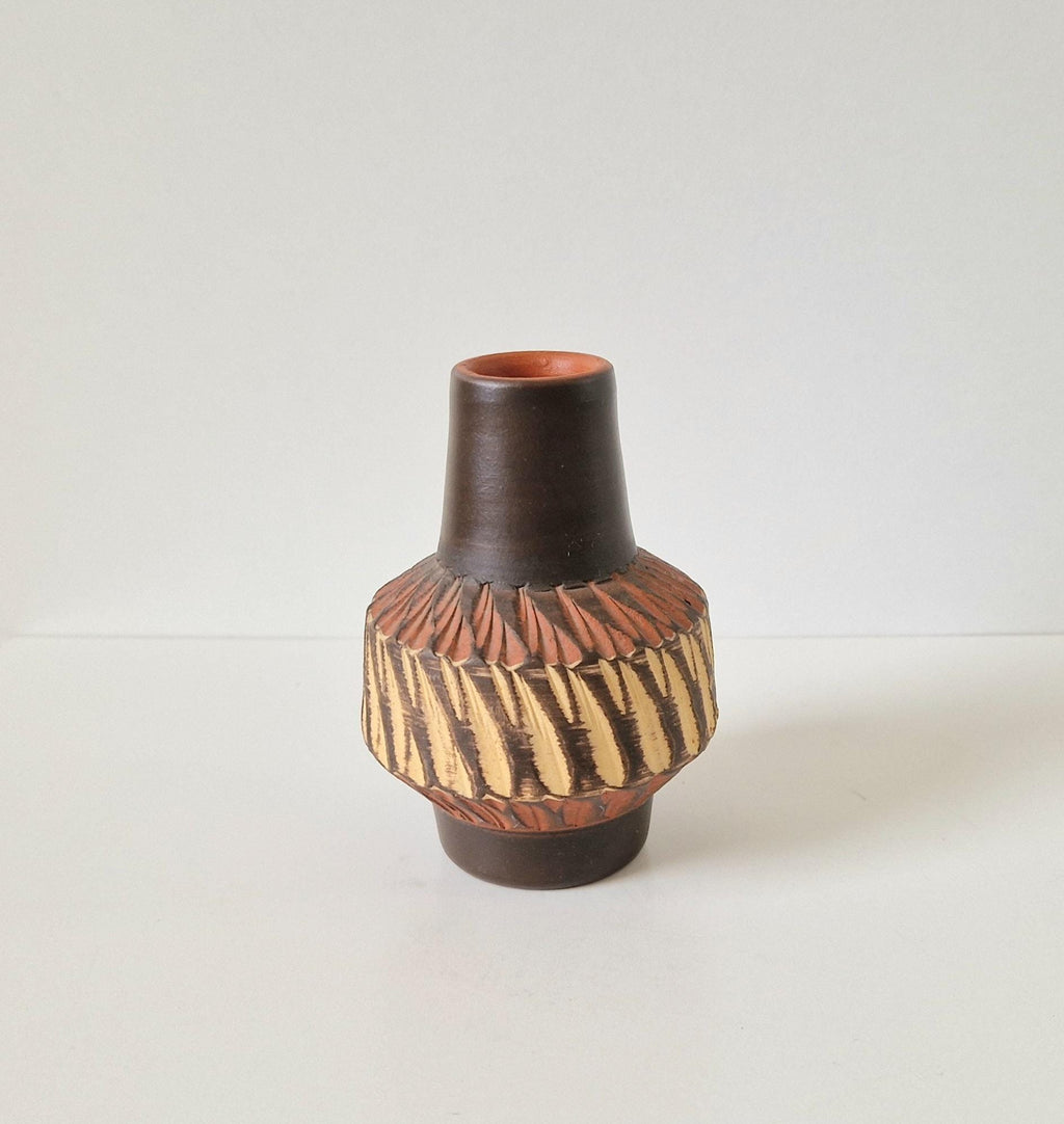Small 1950's Mid Century Brutalist Vase Unsigned West German 10cm