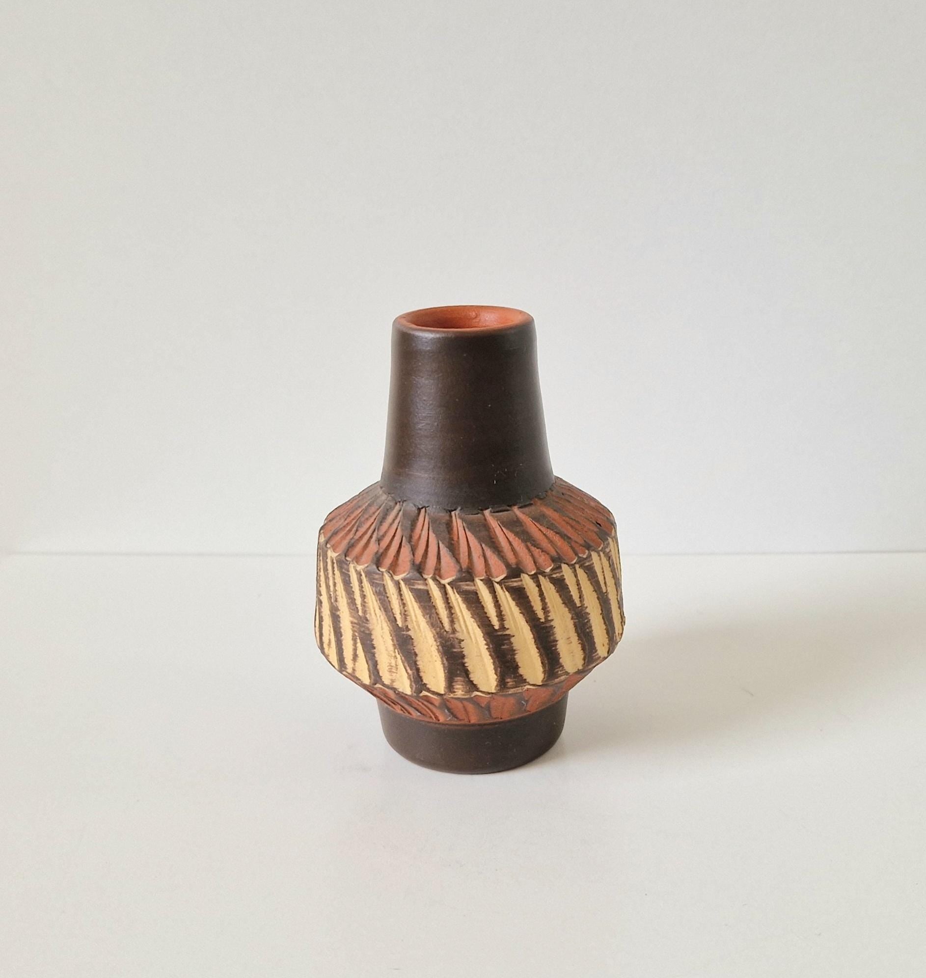 Small 1950's Mid Century Brutalist Vase Unsigned West German 10cm