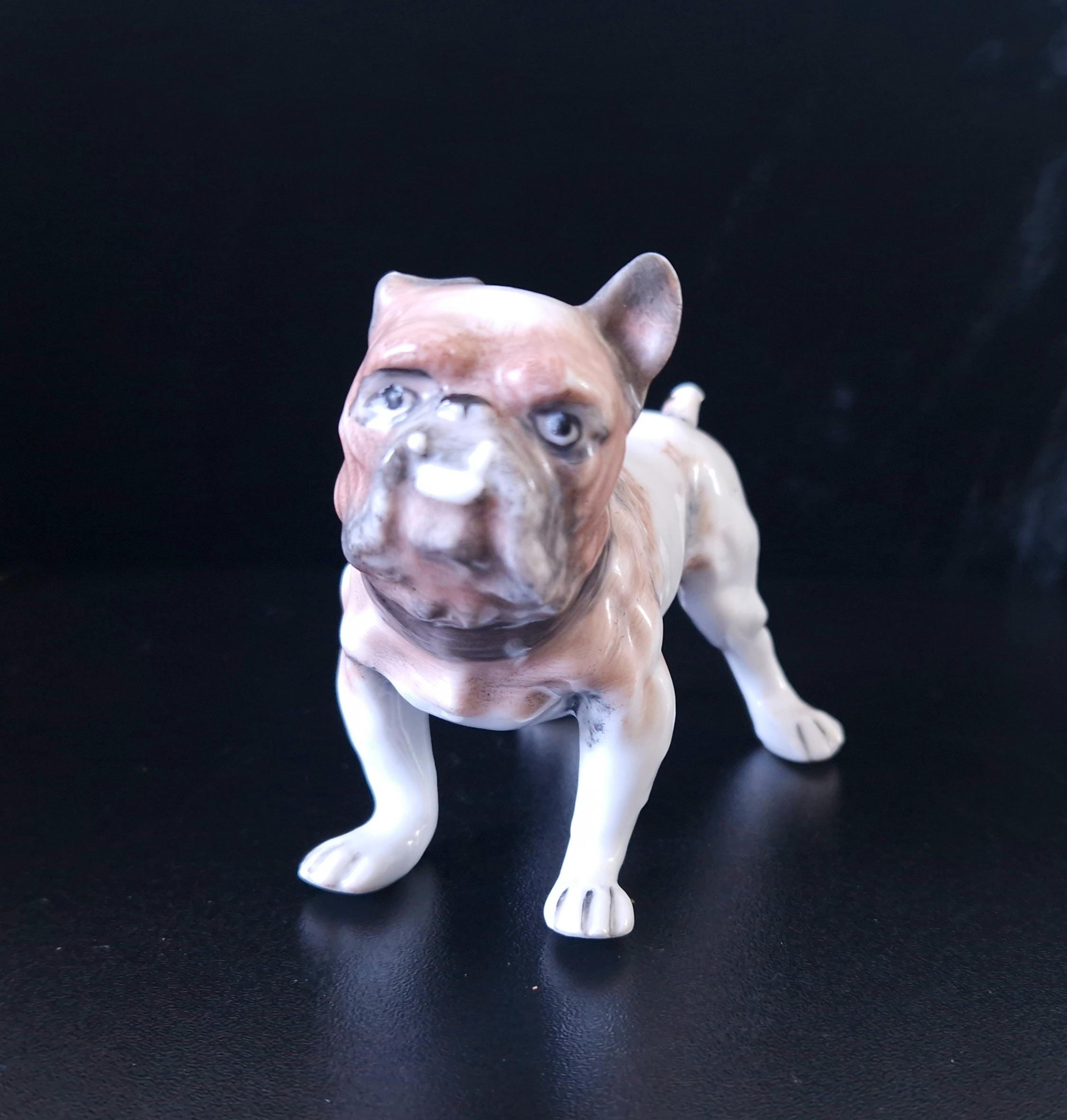 Early 20th Century Hand Painted Ceramic English Bulldog Figure 12cm