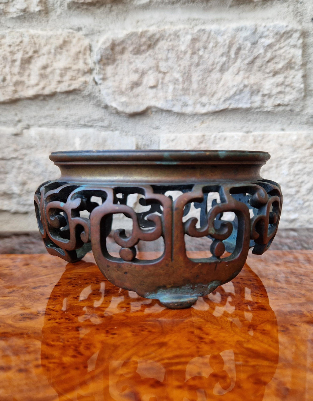 Fine Large Antique Bronze Chinoserie Pattern Openwork Tri-Footed Vase Stand 19th C.