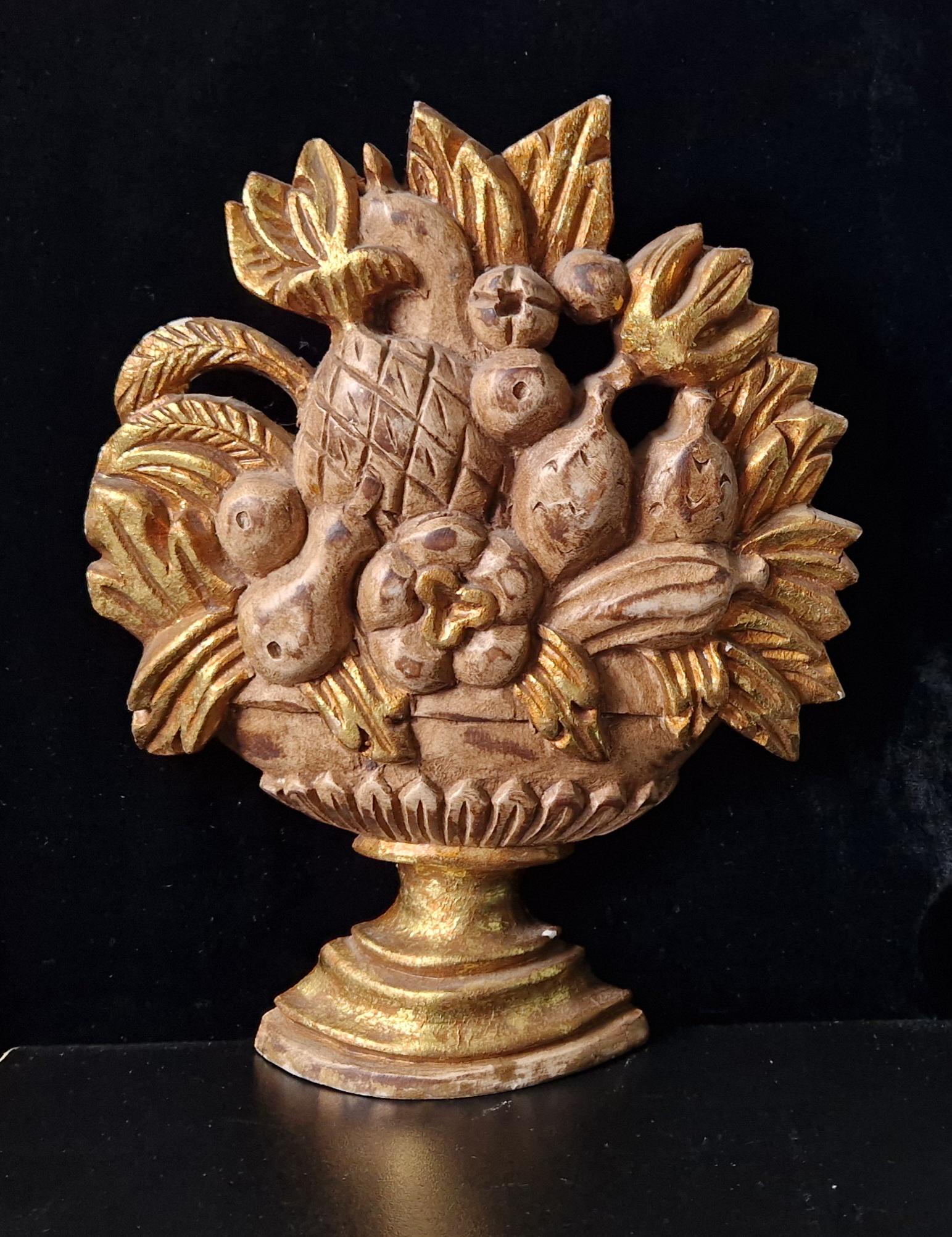 Vintage Carved Gilt Wood Fruit Basket Ornate Decorative Wall Plaque 29cm