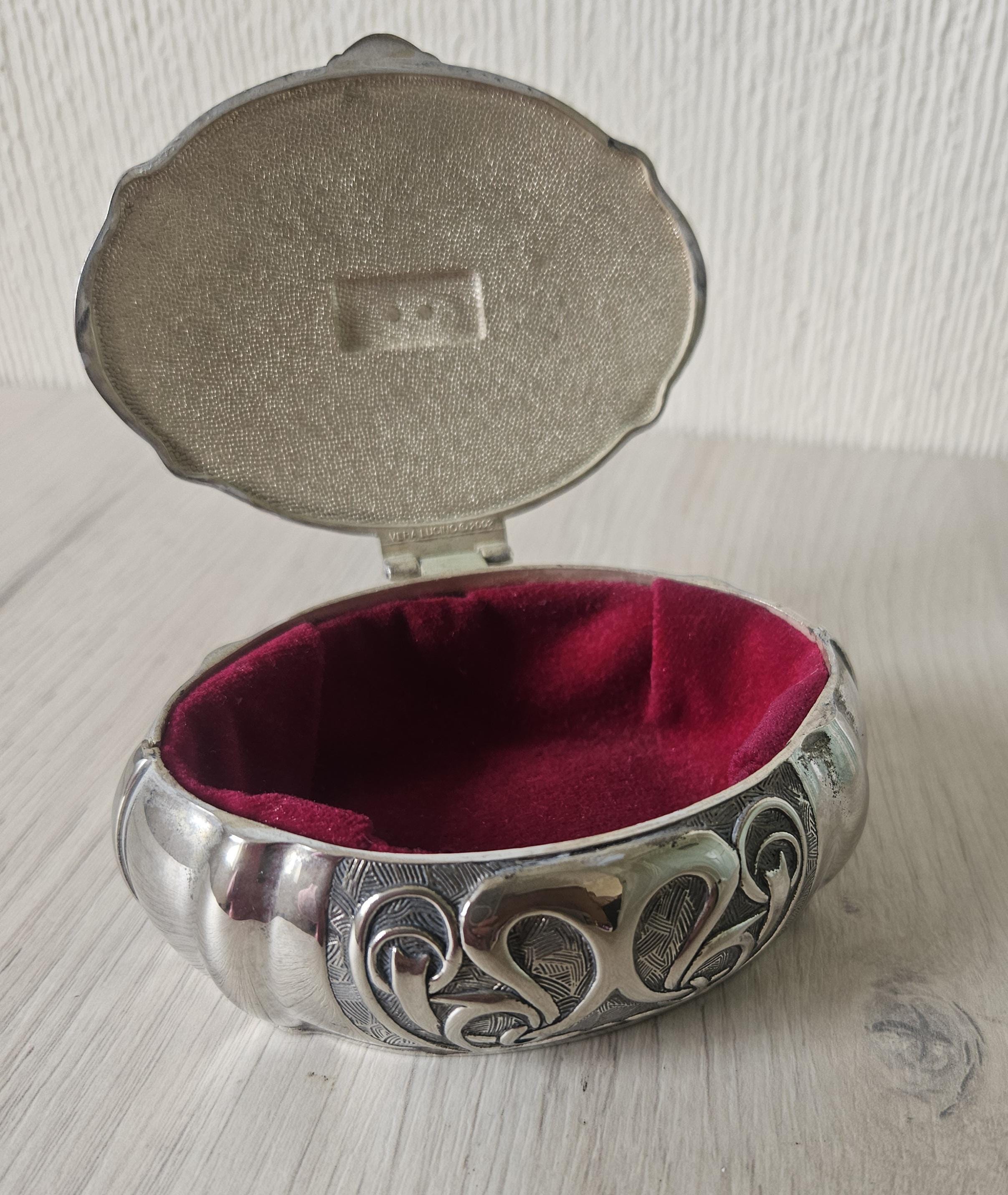 Vintage Silver Plated Trinket Box: Italian Vera Lucino, Intricate Design