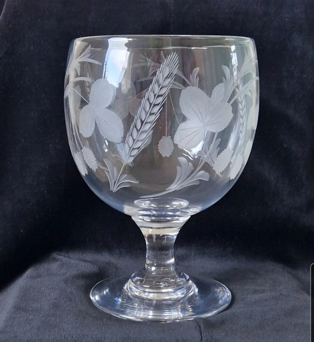 Antique Fine Engraved 19th Century Hops & Barley Enlarged Serving Rummer c1840