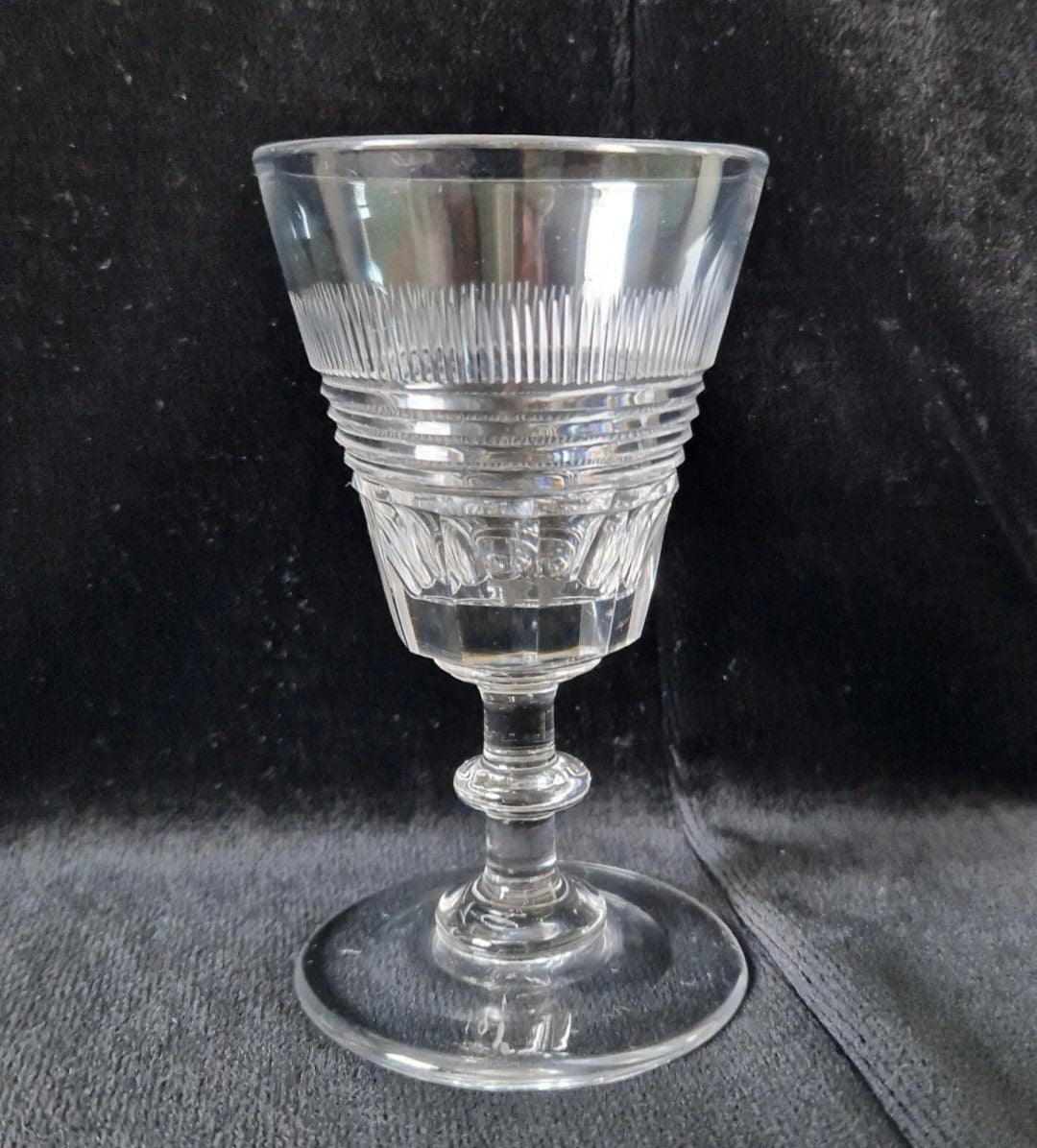 Early 19th C. Wine Glass Slice Blaze & Prism Cut Bowl Medial Blade Knop Stem