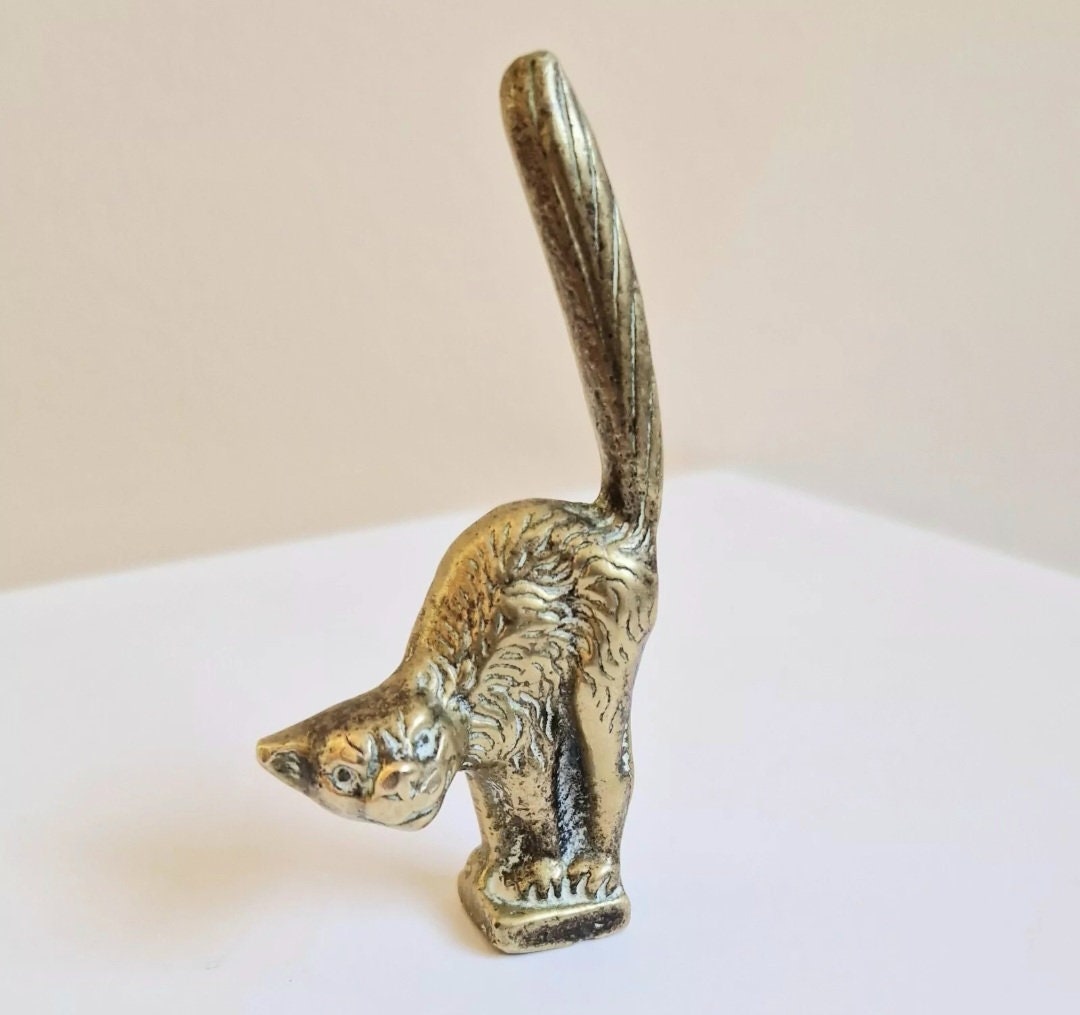 Small Heavy Solid Cast Brass Witch's Standing Cat Figure Ornament 8.5cm Possibly Pipe Tamper