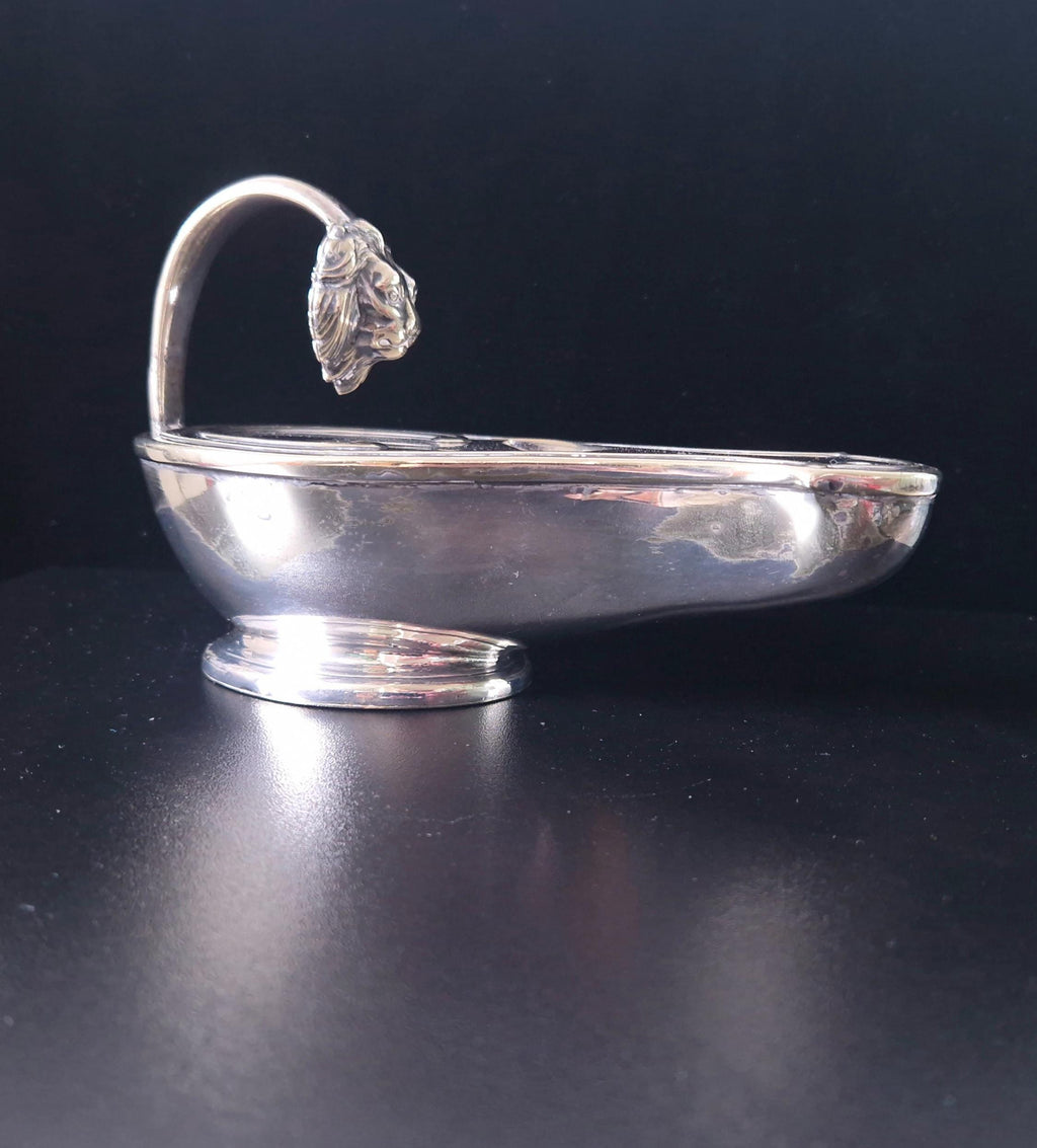 Victorian Silver Plated Brass Oil Lamp Style Lion Mask Handle Spoon Warmer