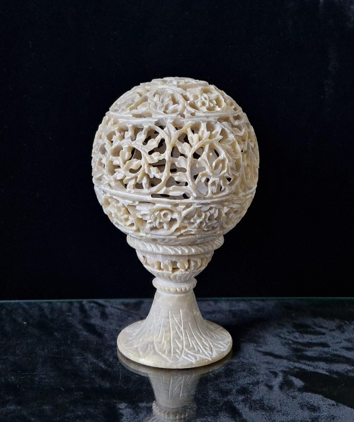 Vintage Carved Soapstone Ornate Floral Pierced Globe Tealight Lantern 17cm