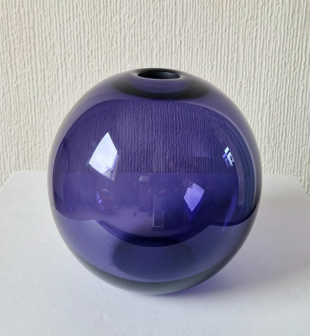Vintage Purple Loco Art Glass Bulb Designer Vase Signed 2006
