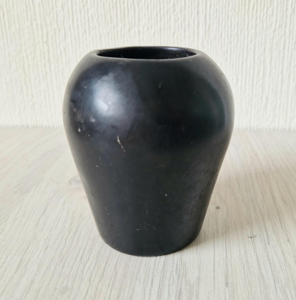 Ancient Egyptian Carved & Black Painted Stone Kohl Vessel Pot 8.6cm
