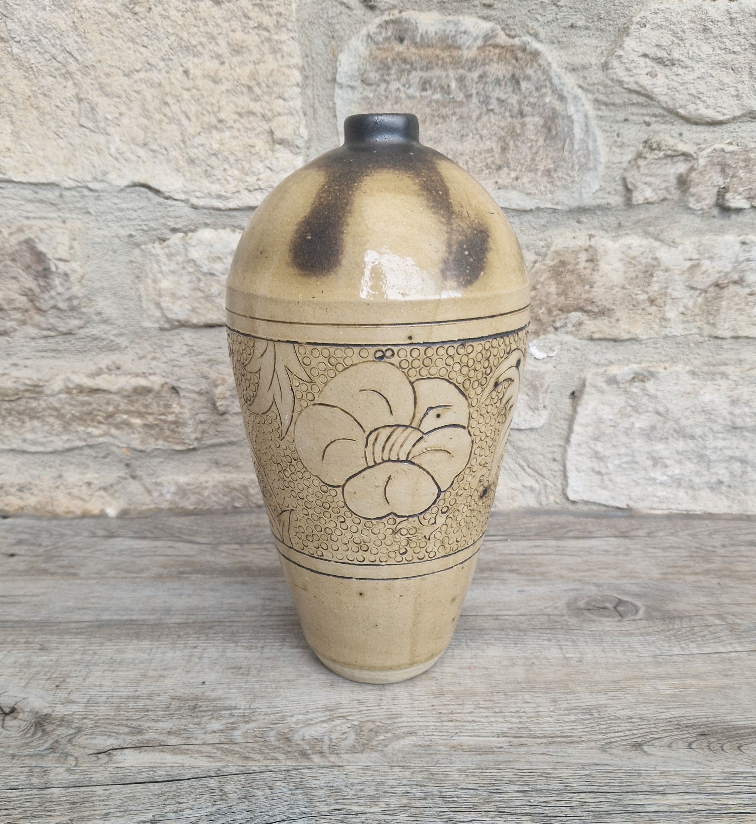 Large Chinese Cizhou Ware Meiping Style Stoneware Vase With Incised Floral Motif Design