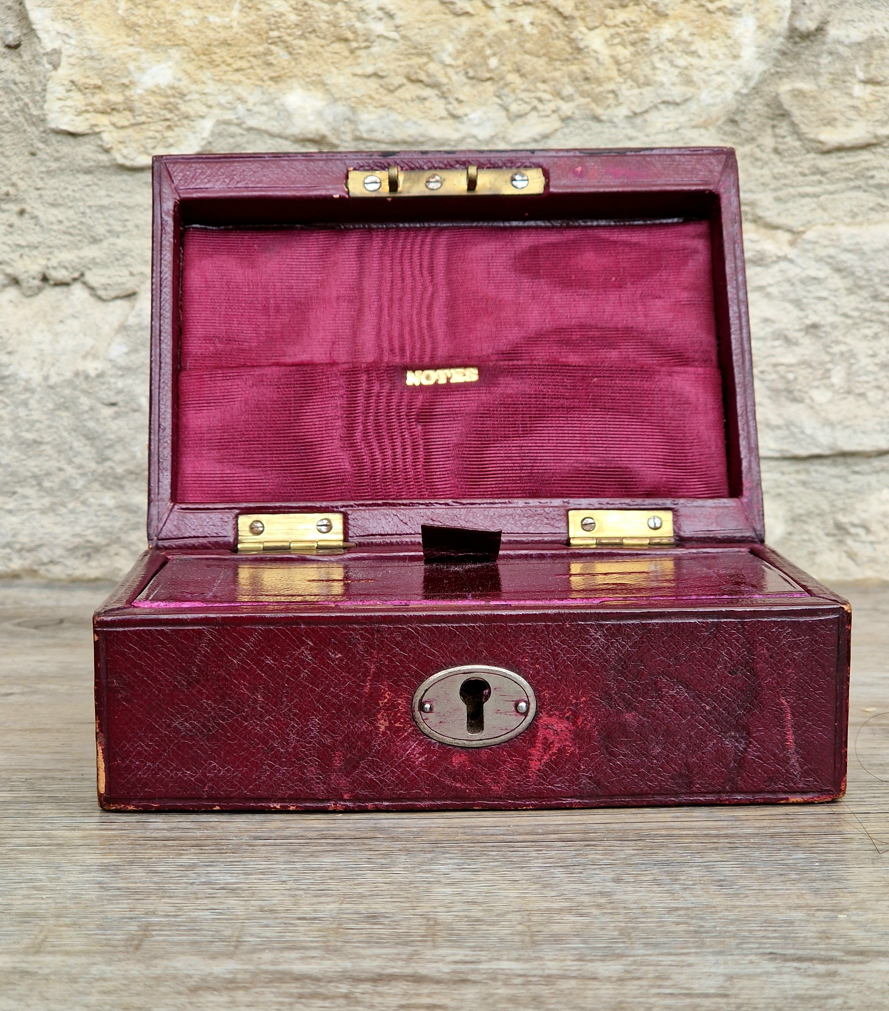 Fine Antique Victorian c.1890 Morrocan Red Leather Bullion Box Coin Box Safe