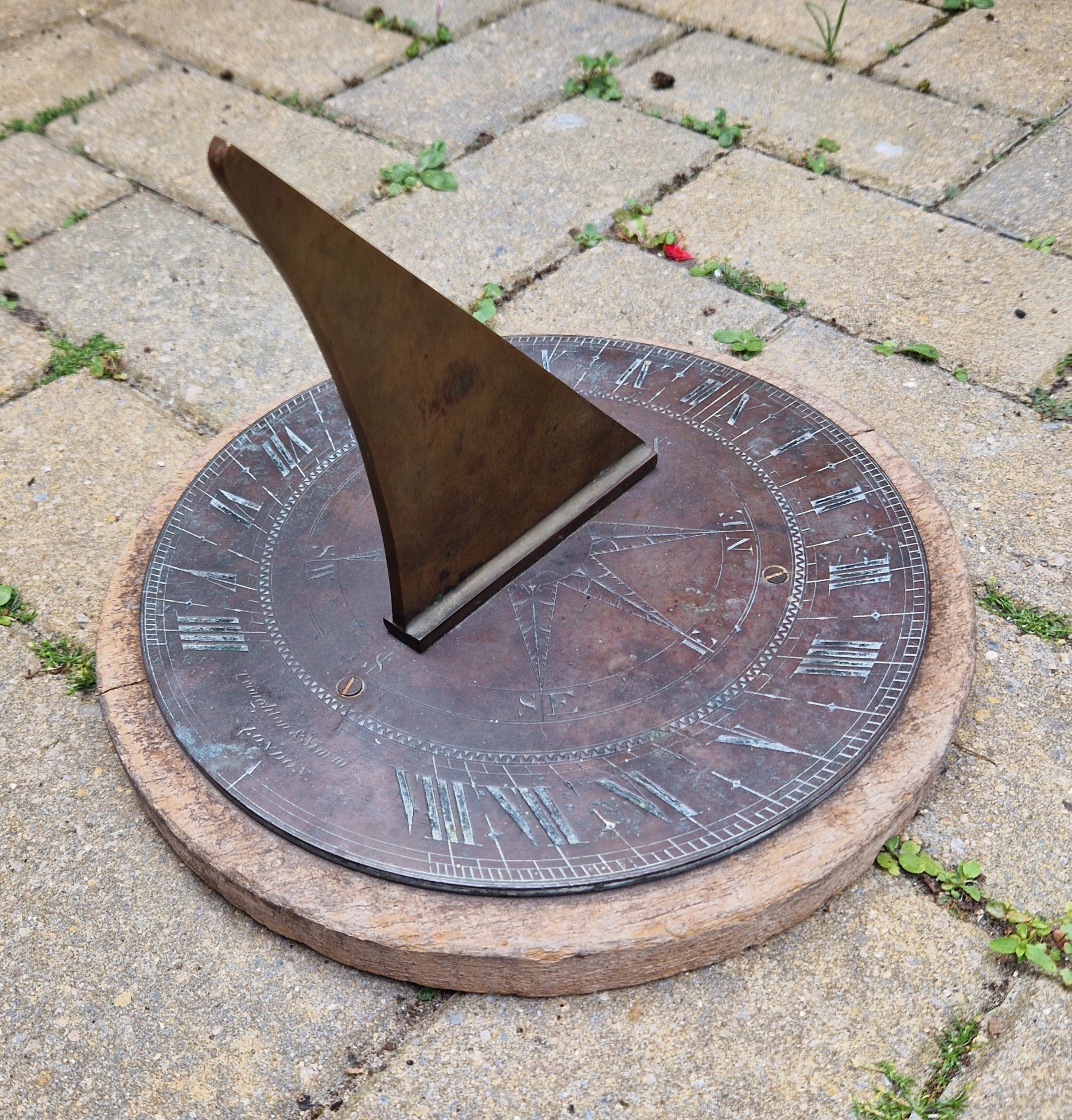 Antique Troughton & Simms London Brass Sundial, Mid-Victorian Horizontal Garden Dial Plate c.1850