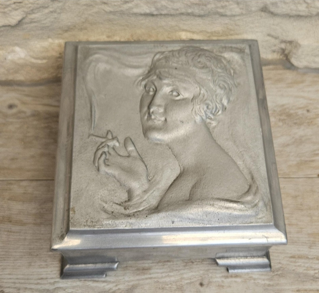 Art Nouveau Lady Aluminium Lidded Box Made in London England Stamped (1905-1924) 13.5cm Square X 6.5cm Tall Arts and Crafts Box