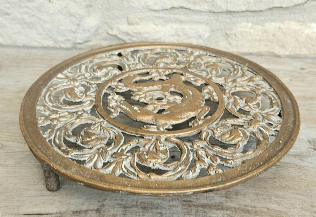 Vintage Filligree Ornate Brass Dragon Round Trivet Stand 20cm Diameter