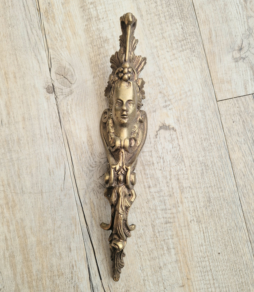 Cast Bronze French Ormalou Decorative Female Figural Antique Furniture Leg Mount Piece Fitting