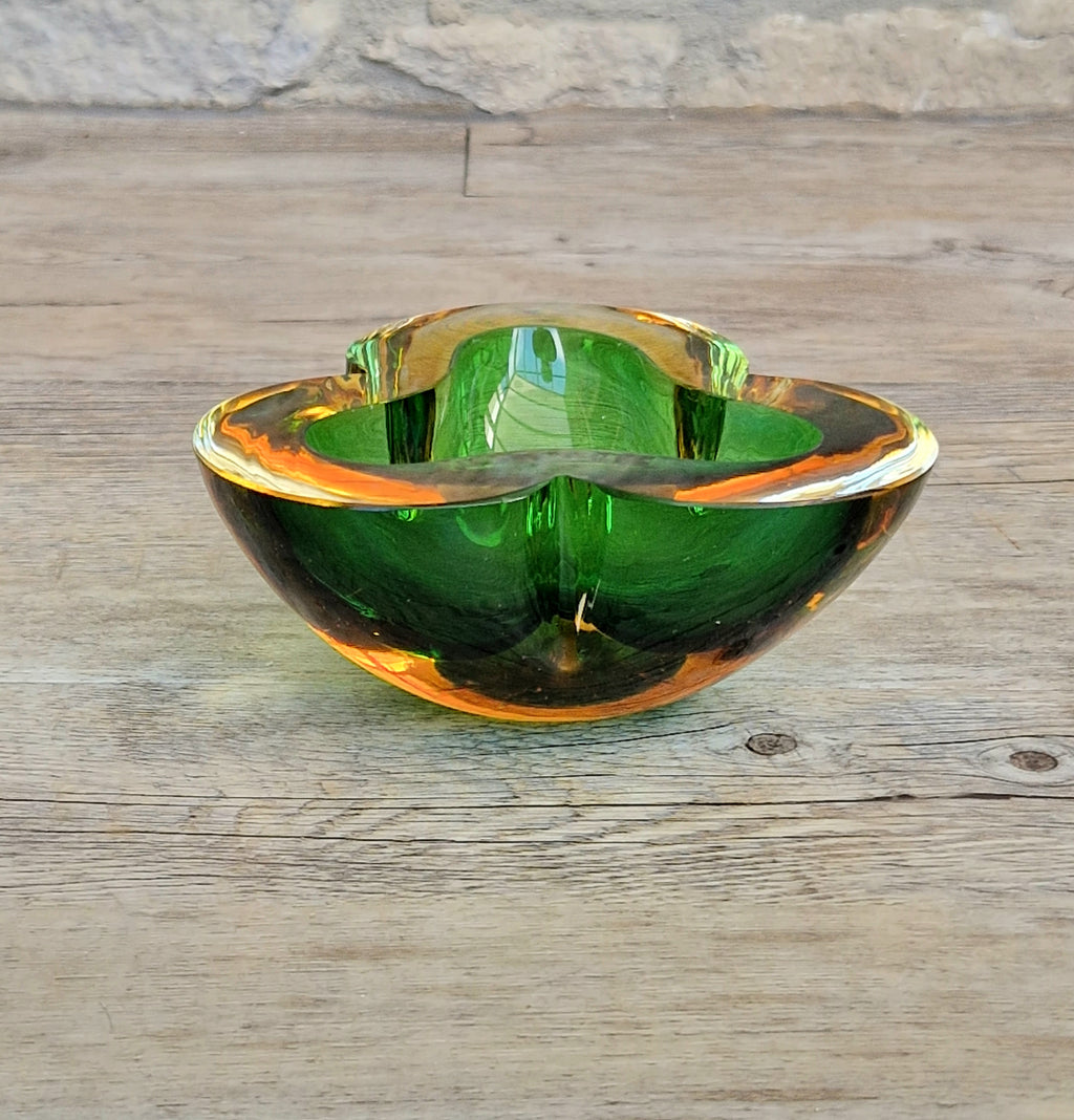 Mid-Century Tri-Form Seguso Sommerso Murano Art Glass Bowl Amber & Green 1970s 13cm