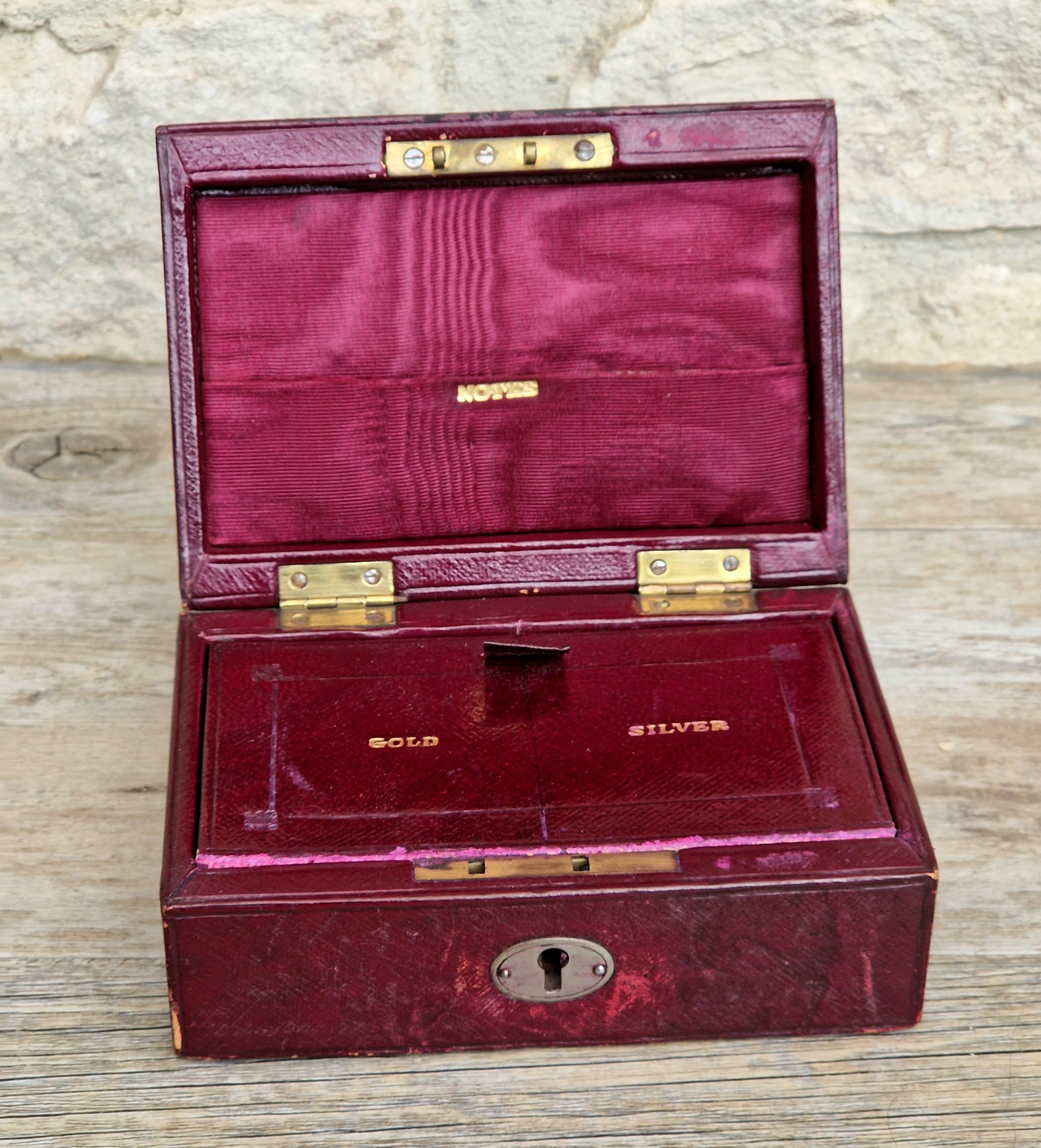 Fine Antique Victorian c.1890 Morrocan Red Leather Bullion Box Coin Box Safe
