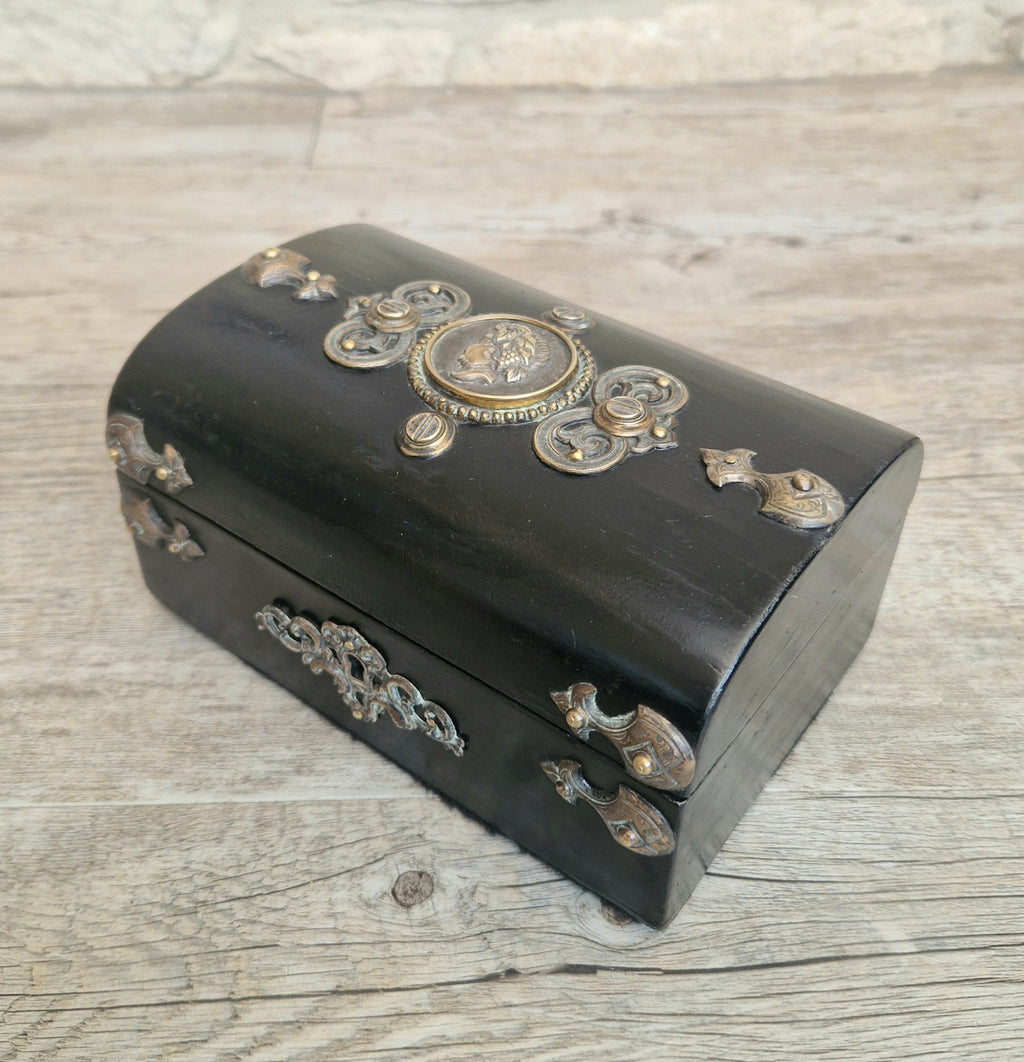 Antique Napoleon 111 Ebonised Neo-Classical Bronze Cameo Dome Top Trinket Jewellery Casket c.1852-1870