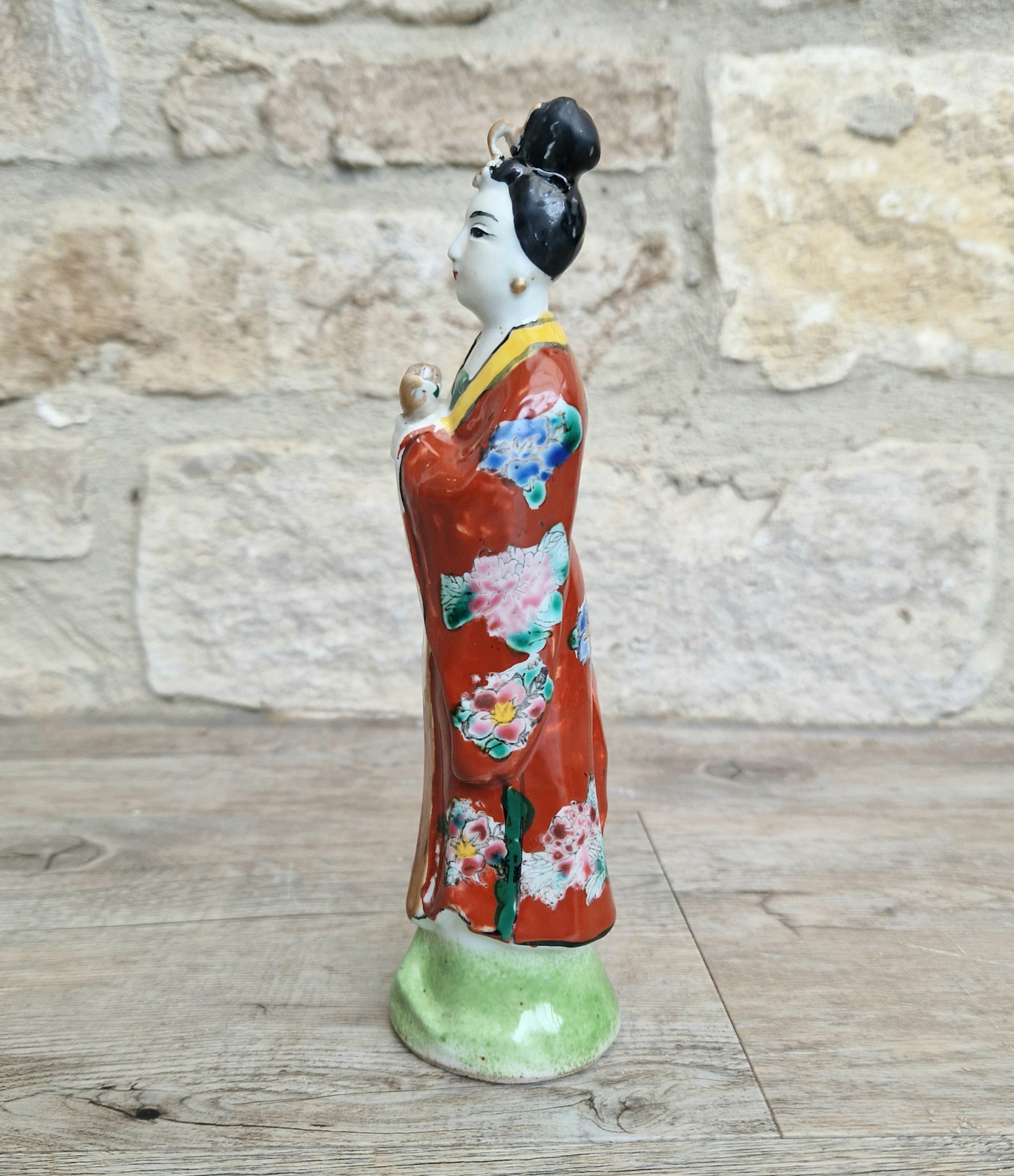 Antique Chinese Qing Hand-Painted Porcelain Figurine Statue Ho Hsien-Ku Daoist Immortal Maiden