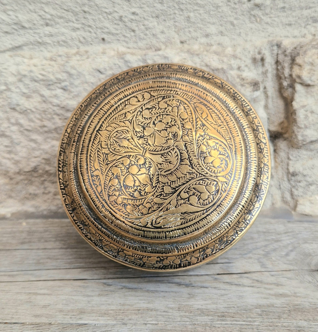 Antique 19th Century Deccan Indian Floral Engraved Pandan Brass Betel Nut Box