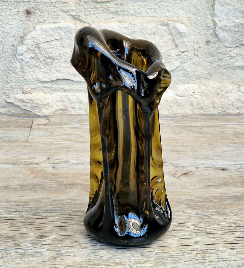 Vintage 1970s Polish Wołomin Hand Blown Smoked Amber Art Glass Pulled Freeform Ribbed Vase Rare Piece