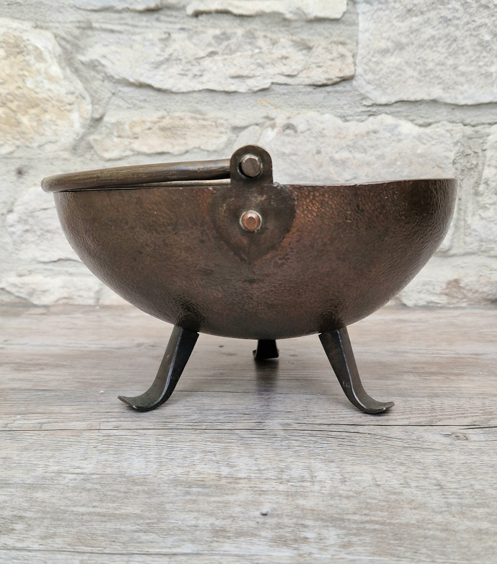 Antique Arts & Crafts Hand Beaten Solid Copper Brass Handled Tri-Foot Planter Bowl c.1890-1900's