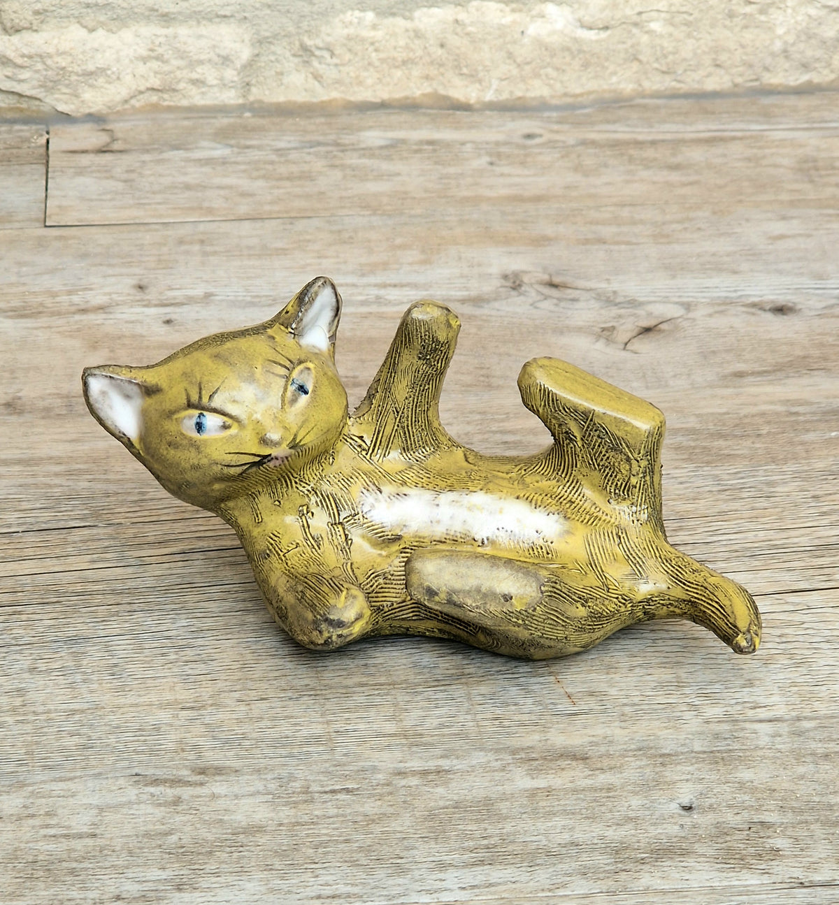 Vintage Mid-Century Upsala Ekeby Swedish Pottery Cat Figurine By Dorothy Clough 1956-67.