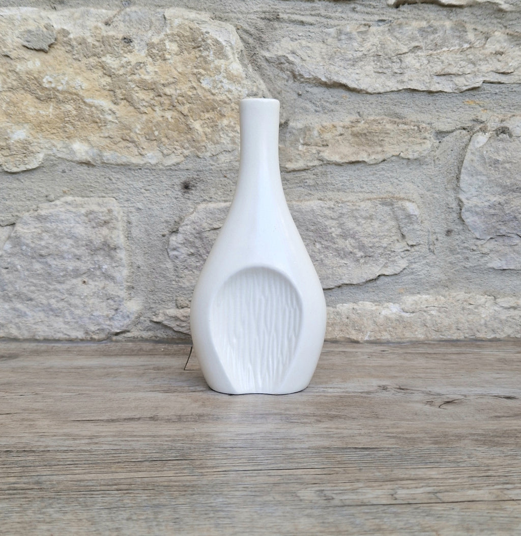 Fulham Pottery White Vase Satin Glaze Textured Cut Away Design Stem Vase Vintage